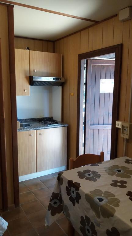 Villaggio Camping Tesonis Beach Tertenìa Exteriör bild